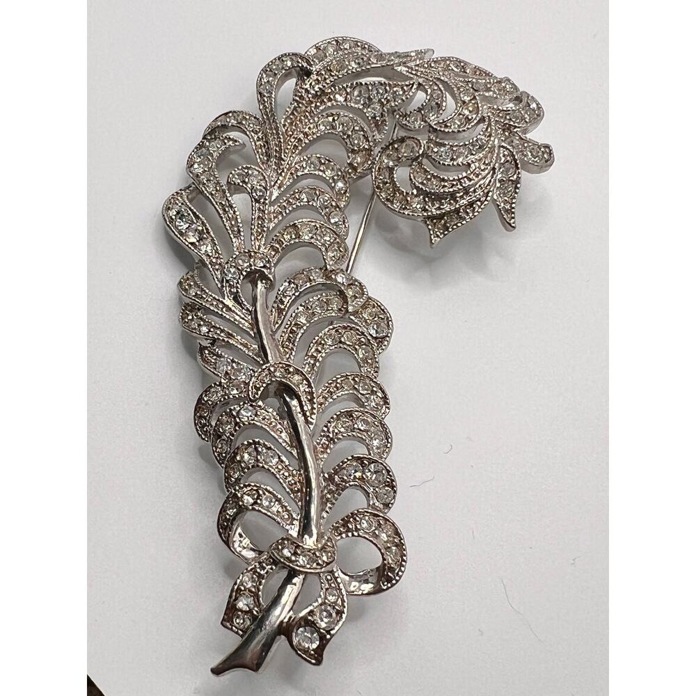 Vintage KJL (Kenneth J Lane) rhinestone feather brooch for Nina Ricci - Picture 6 of 6